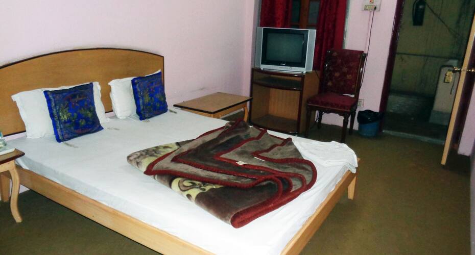 Glacier Guest house, Gangtok 4